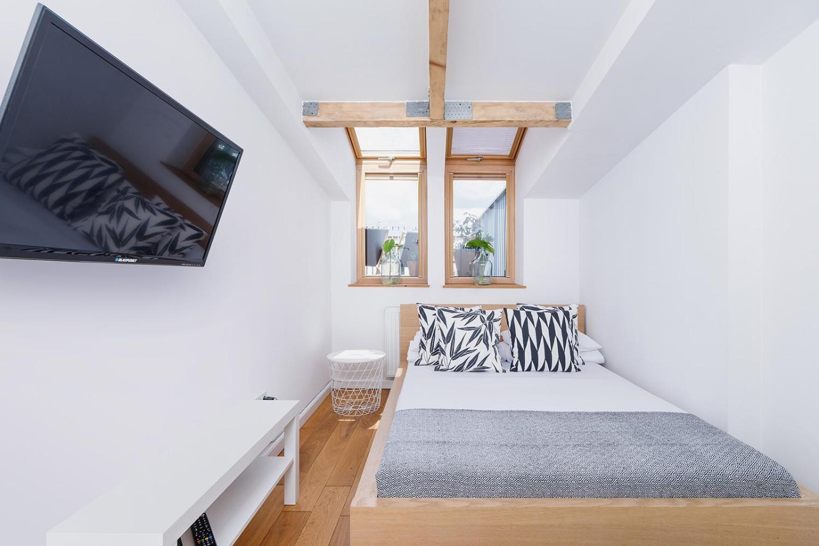 2 Bedroom Apartment With Terrace- Pilsudskiego 11 Krakow Exterior photo